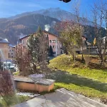 アパート 2,5 Mit Bergblick In Engadin ツオウ