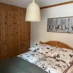 2,5 Mit Bergblick In Engadin * 楚茨