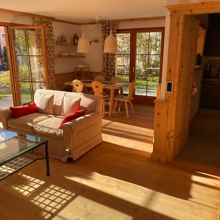 Appartement 2,5 Mit Bergblick In Engadin *