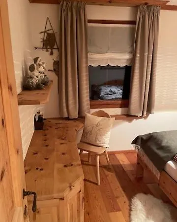 2,5 Mit Bergblick In Engadin Appartement *