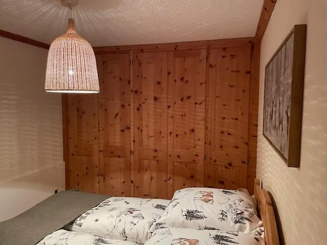 Apartment 2,5 Mit Bergblick In Engadin *