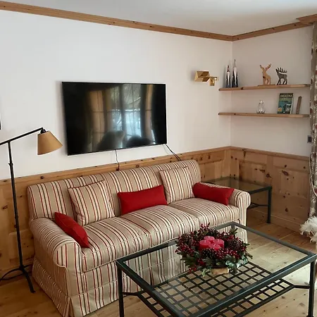 아파트 2,5 Mit Bergblick In Engadin