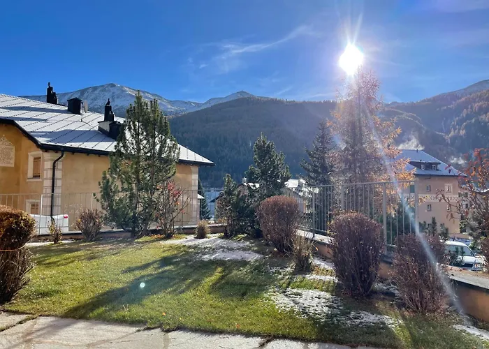 2,5 Mit Bergblick In Engadin