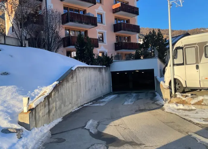 2,5 Mit Bergblick In Engadin 추오츠