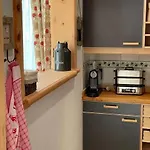 Apartamento 2,5 Mit Bergblick In Engadin Zuoz