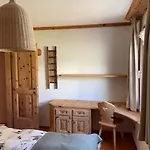 2,5 Mit Bergblick In Engadin Apartamento *
